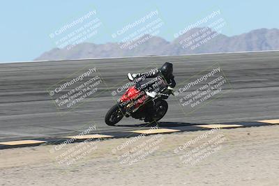 media/Oct-13-2025-Moto Forza (Mon) [[a66d839500]]/4-C Group/Session 2 (Bowl)/